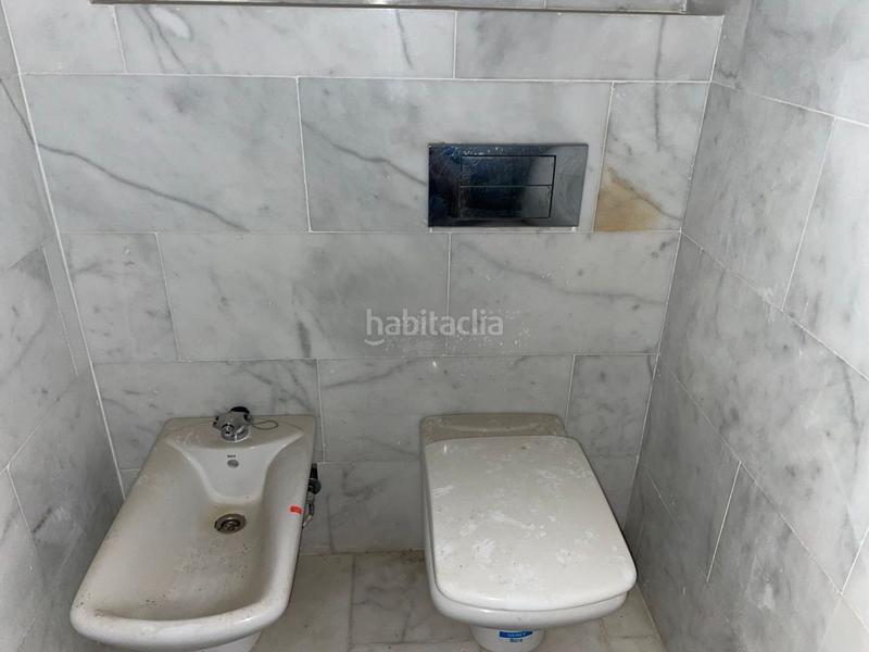 Foto 30860355-a764-4292-a945-103222dd94cd. Édifice dans Bisbal d´Empordà (La)