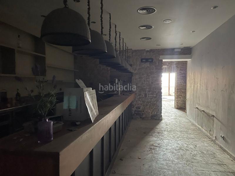 Foto 584c352e-a93b-46a1-ac31-9be778d4bf9b. Édifice dans Bisbal d´Empordà (La)