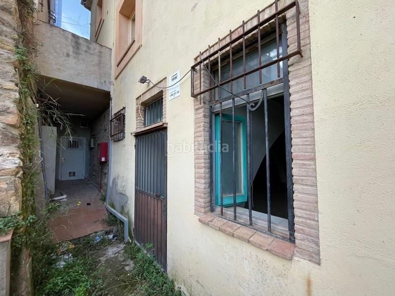 Foto 692c0547-33fb-464a-be1b-d5d4ccd41241. Édifice dans Bisbal d´Empordà (La)