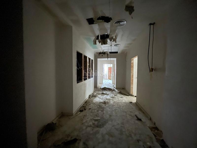 Foto 6e3bf0d3-f31b-4f8e-8f1f-8a10cfd9791c. Édifice dans Bisbal d´Empordà (La)