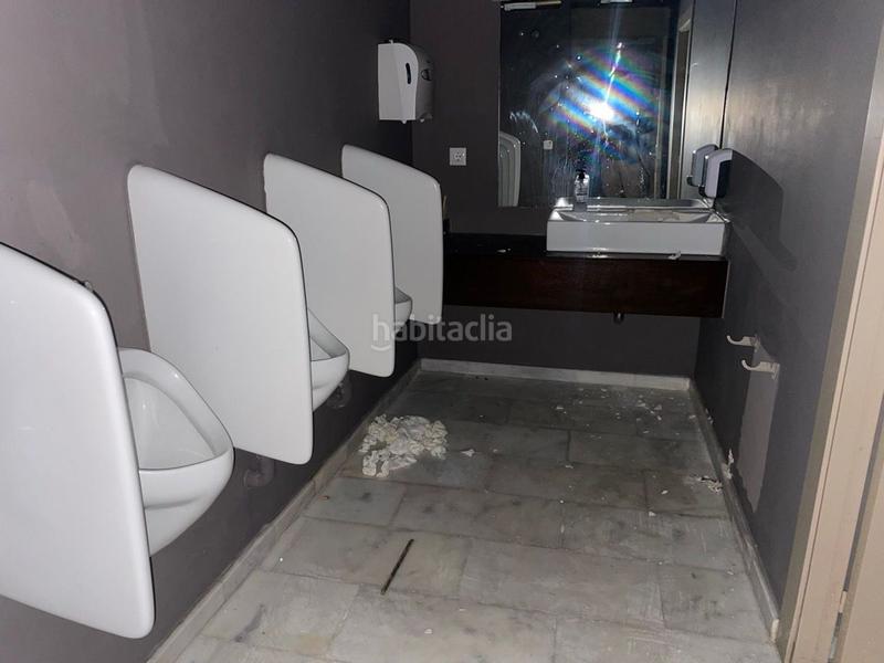 Foto 8eb7fb92-eb6a-4180-bc5d-1e3b6ebdd514. Édifice dans Bisbal d´Empordà (La)