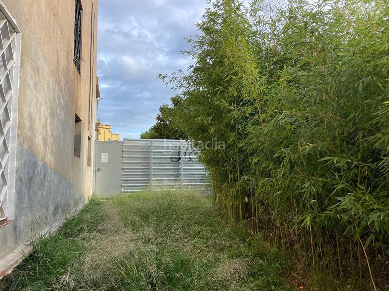 Foto a66e105f-fcc9-4ed1-a0ef-f05a5f70fc77. Édifice dans Bisbal d´Empordà (La)