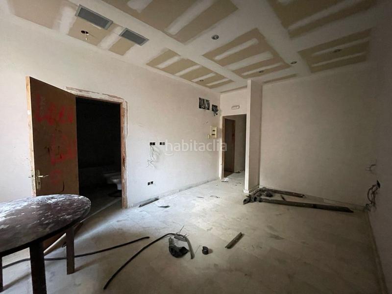 Foto d9e3701b-58c4-4591-9dcc-6c9fc01832a9. Édifice dans Bisbal d´Empordà (La)