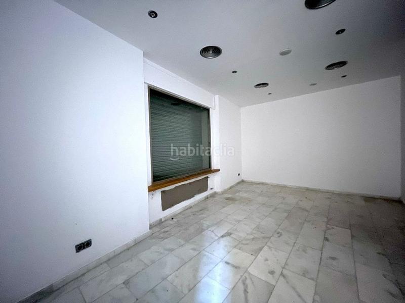 Foto 0670cf5a-4ce7-484e-963a-afd2e8e4ed8e. Edificio en Bisbal d´Empordà (La)