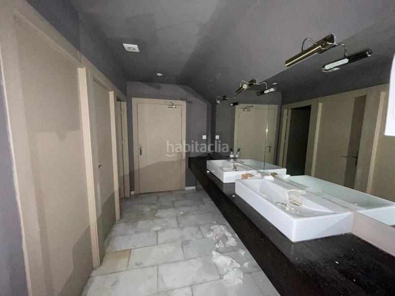 Foto 190b3642-5870-4a2a-b94a-7bcaa15d6887. Edificio en Bisbal d´Empordà (La)