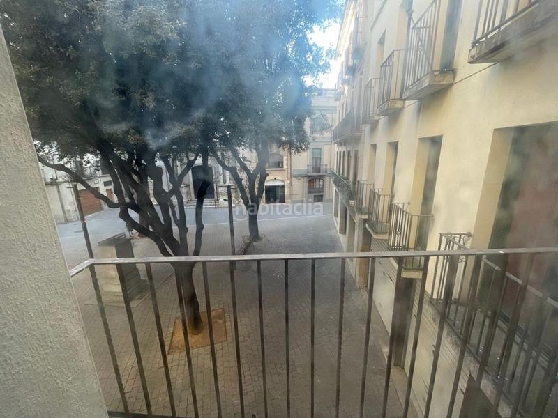 Foto 36056a75-90b4-4138-8da0-736a52df55e3. Edificio en Bisbal d´Empordà (La)