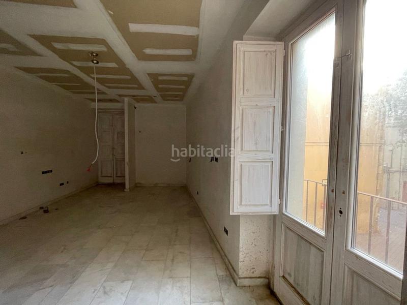 Foto 522ff3da-b9e8-425f-8cfd-538aade93162. Edificio en Bisbal d´Empordà (La)