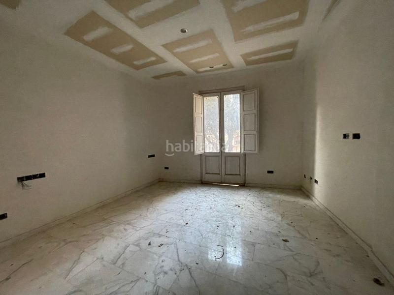 Foto 577bf432-9f91-4e53-8a9d-9b7068e9f864. Edificio en Bisbal d´Empordà (La)
