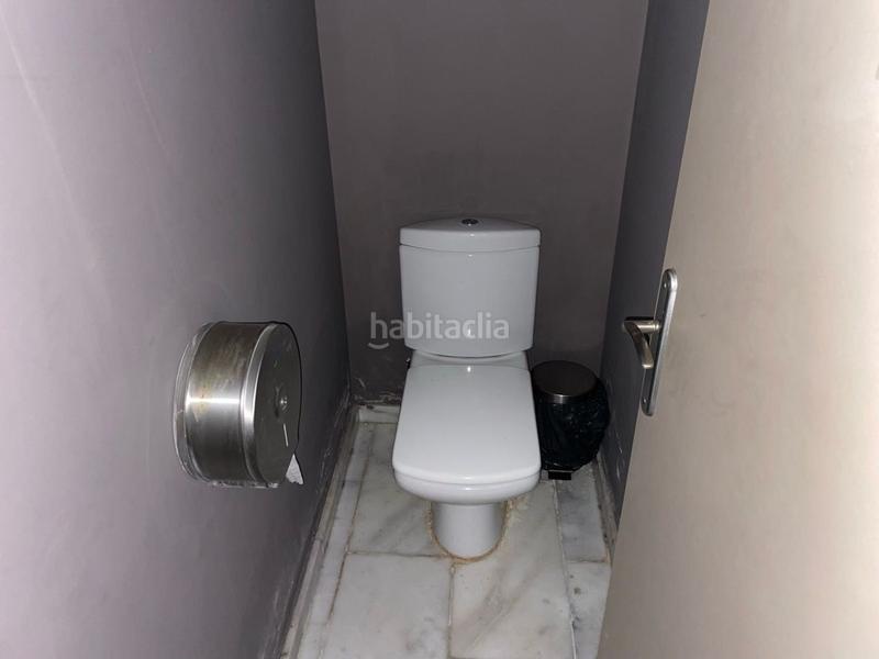Foto b67b5e20-dc9c-42fc-afda-9043086ba1c6. Edificio en Bisbal d´Empordà (La)