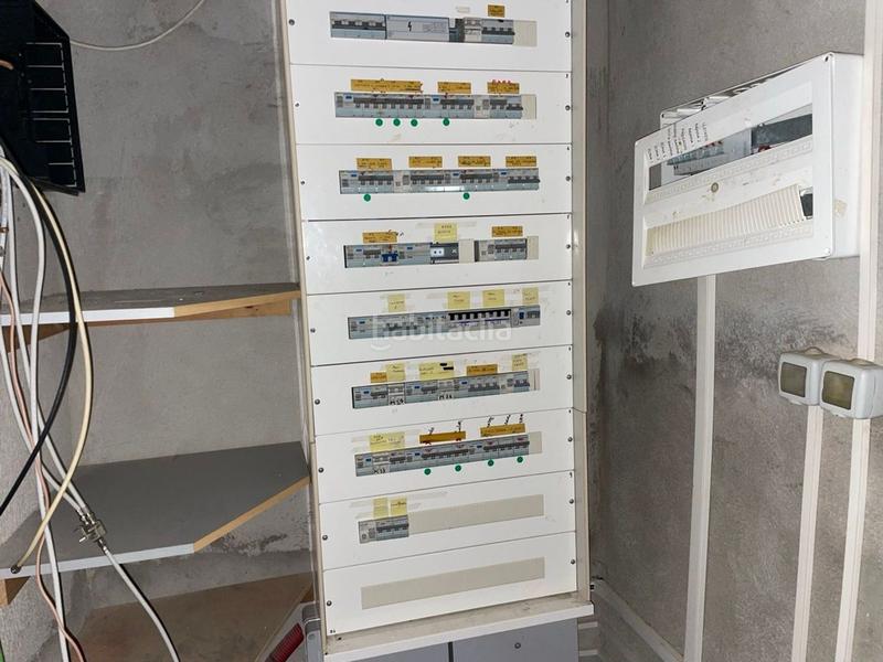Foto bd9e9fef-5472-40ea-a16d-cc7f7135d9b8. Edificio en Bisbal d´Empordà (La)