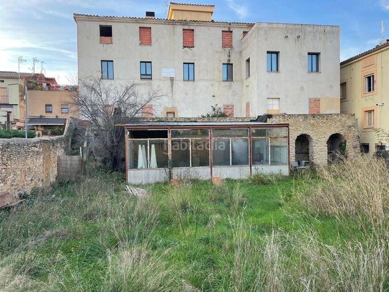 Foto 91eb57a2-6952-4899-bb7f-4fe572429dfc. Edifici a Bisbal d´Empordà (La)