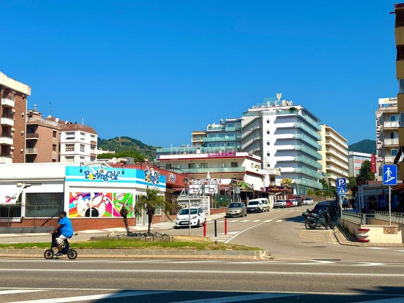 Foto b7fc3e1f-0bdb-4fc7-997c-14f1c22d3400. Edificio en Calella