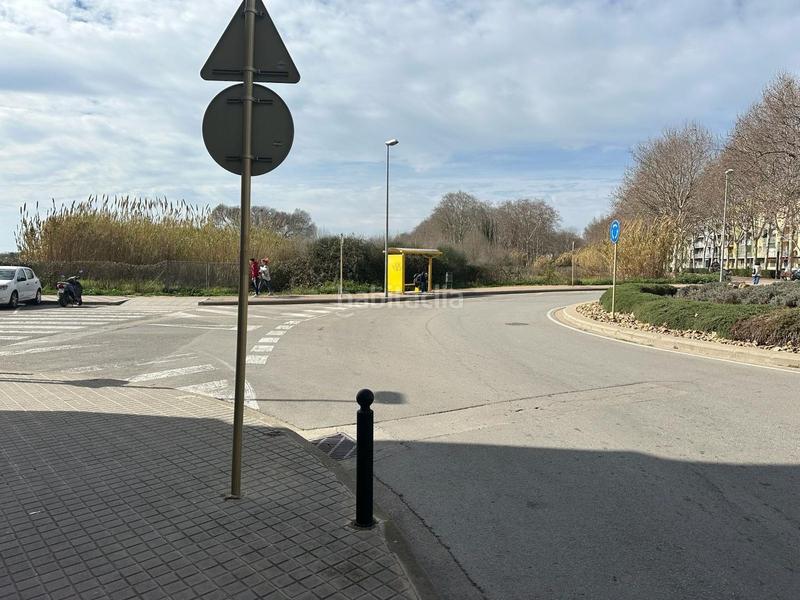 Foto 11fbf825-5ae1-40a6-91dd-c0468f5ccbaa. Local comercial a Els Pins Blanes