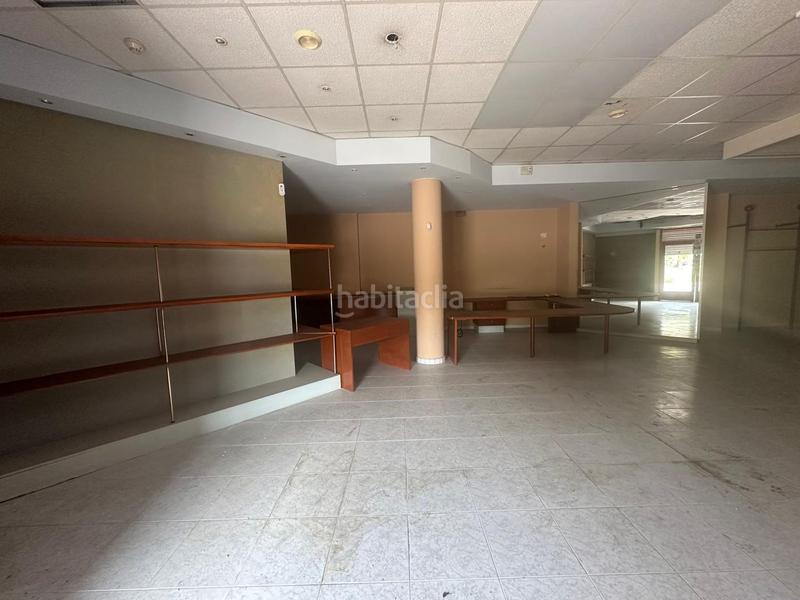 Foto 14217d31-bb62-433f-b812-991b92e0429f. Local comercial a Els Pins Blanes