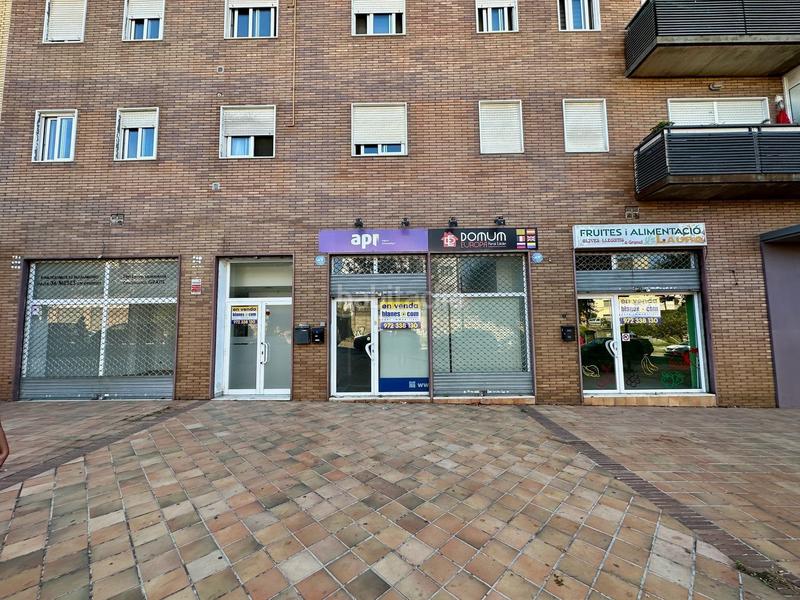 Foto c3b5b69e-0526-479f-b506-24cd085b0b2e. Local comercial a Els Pavos Blanes