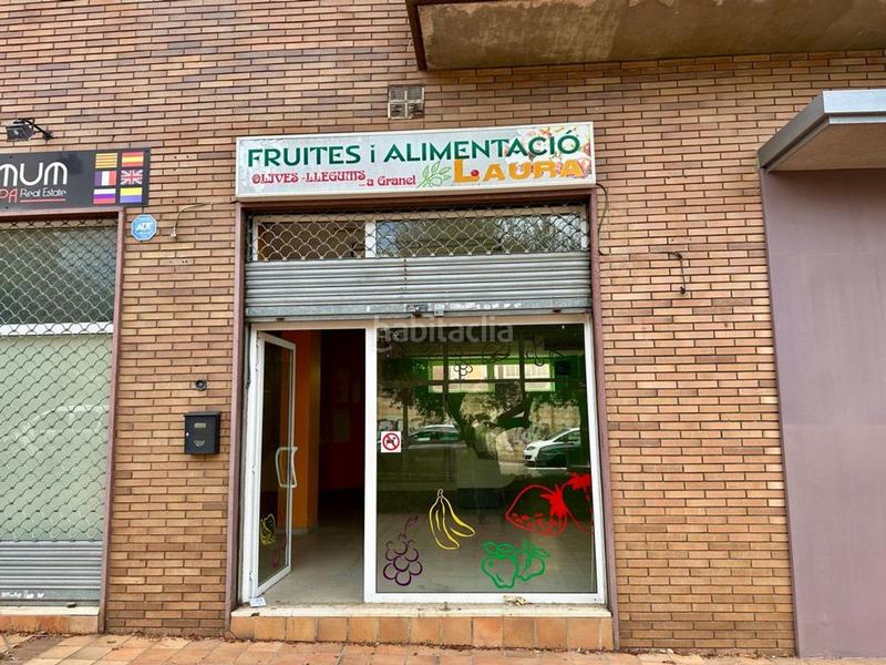 Foto 2cfdd8b4-cefa-48f2-947f-85a5feffa722. Local comercial a Els Pavos Blanes
