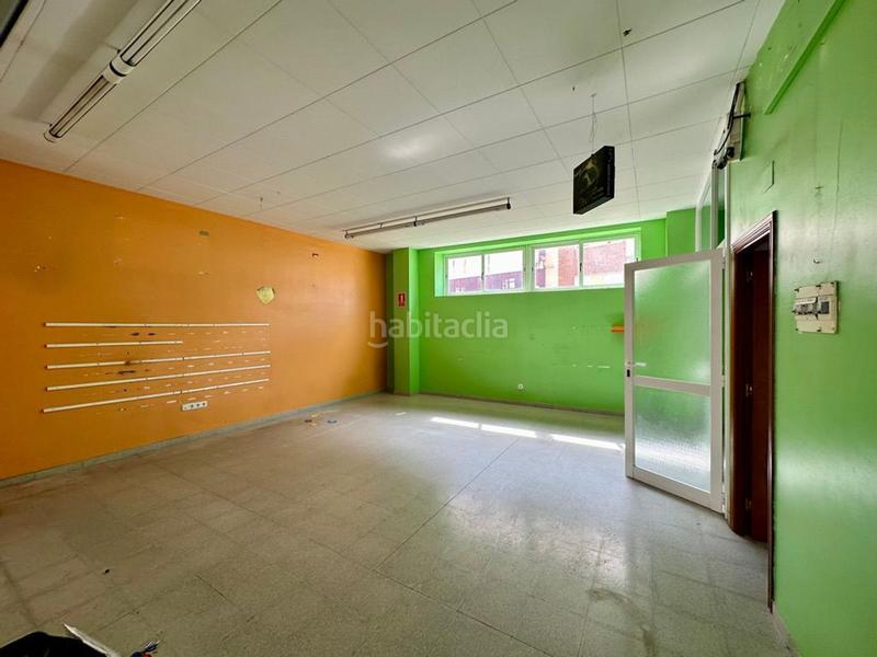 Foto 400ffb4b-e72a-455e-b764-433e6c1045f7. Local comercial a Els Pavos Blanes