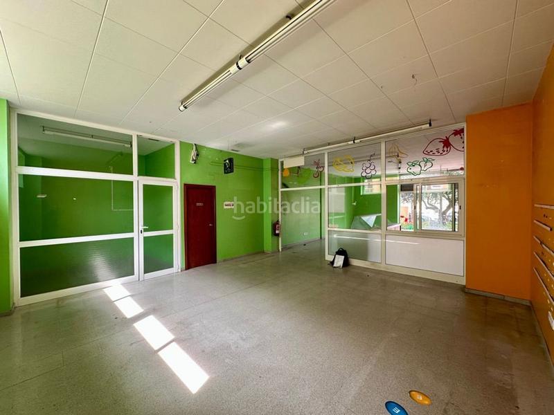 Foto 603a033d-d560-4787-bb64-4a216e7b485a. Local comercial a Els Pavos Blanes