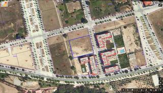 Terreno residenziale in Domeny