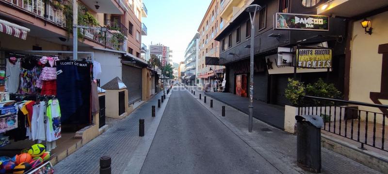Foto 6117e956-1475-40ba-81e4-675cfc395e08. Local commercial dans Centre Lloret de Mar