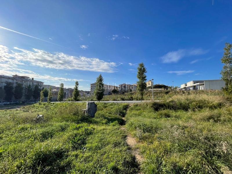Foto 6146e204-6e4e-4765-8832-da806c207f74. Terreny residencial a Mont Ferrant-Joan Carles I Blanes