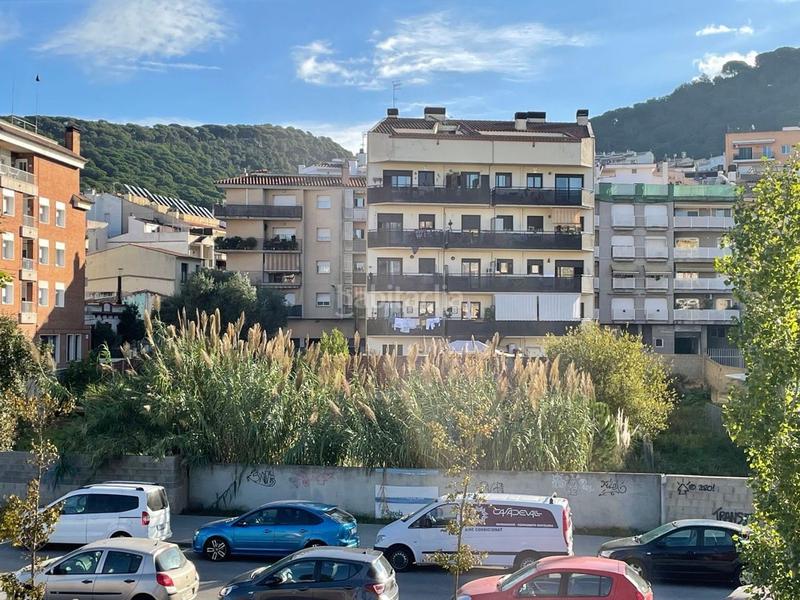 Foto f542d206-5063-4e7d-aec3-e5bef22d46fd. Terreny residencial a Mont Ferrant-Joan Carles I Blanes