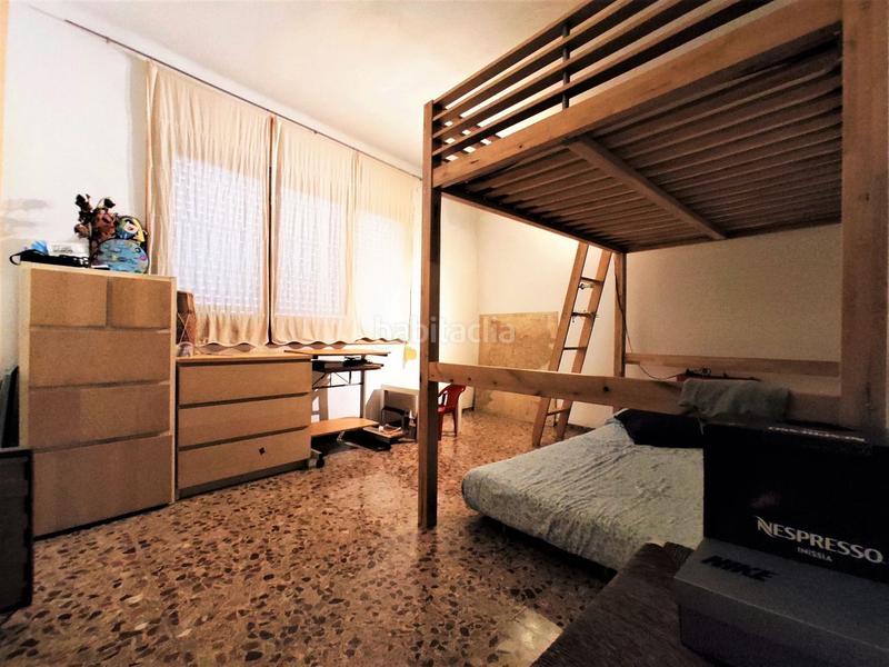 Foto 15e56813-2c8a-44e5-9c4f-079a8f3a2979. Casa amb calefacció a Centre Blanes