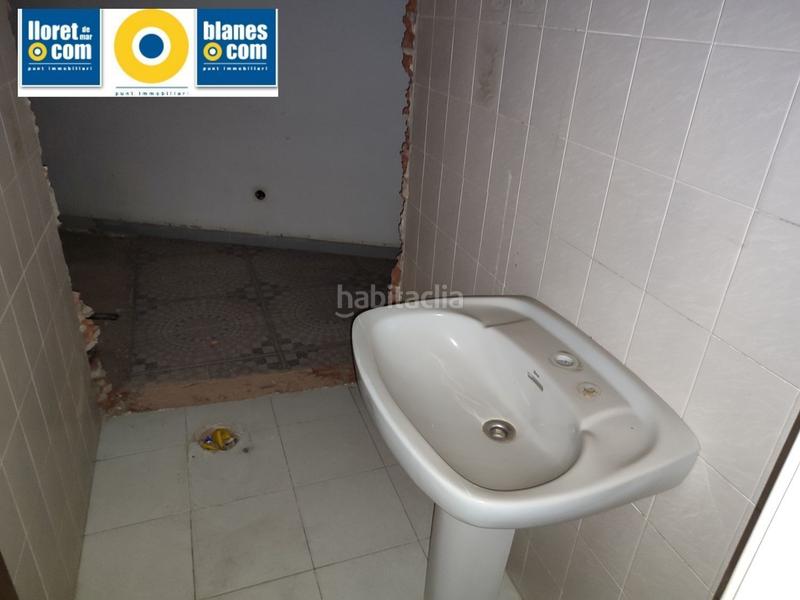 Foto aa8abbef-8f0c-4fbc-b4b5-0399b7f35062. Local comercial a Mas Baell-Can Carbó Lloret de Mar