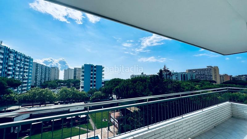 Foto cc2e893c-abe5-46d8-a81b-8b50ebffe668. Flat with pool in Els Pins Blanes