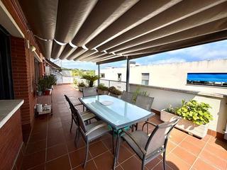 Piso en Residencial Blanes - Vistamar. Ático ideal inverores, se vende con nuda propiedad