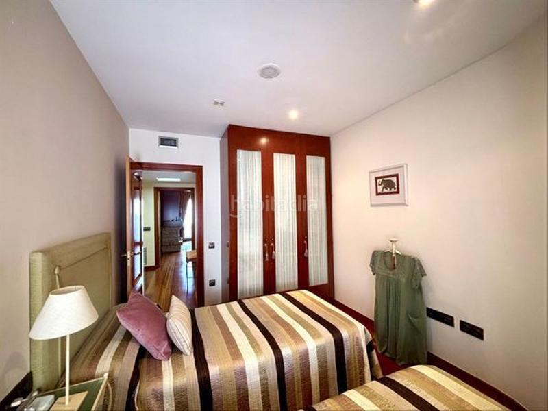Foto 7b3d5d32-2f8d-4936-8e66-cc02a92f81bf. Piso ático ideal inverores, se vende con nuda propiedad en Blanes
