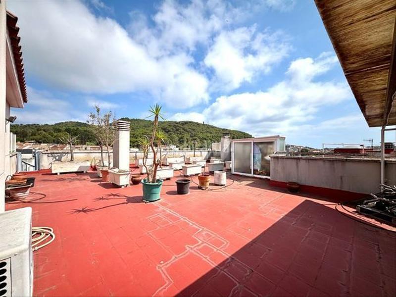 Foto d578ce01-32b5-4339-bf85-6374b1e3183b. Piso ático ideal inverores, se vende con nuda propiedad en Blanes