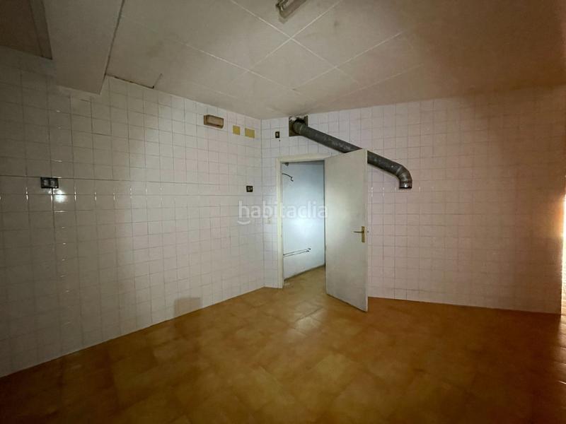 Foto 7cd8d4bf-a9bc-4c44-8876-306bbc50d907. Geschäftsraum in Cellera de Ter (La)