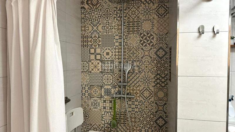 Foto c80ed0d8-4d6d-4eb9-b49d-e57e00b710b1. Appartement avec chauffage parking piscine dans Els Pins Blanes