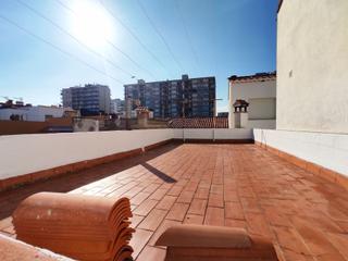 Maison à Els Pins. Casa a reformar en la zona de los pinos