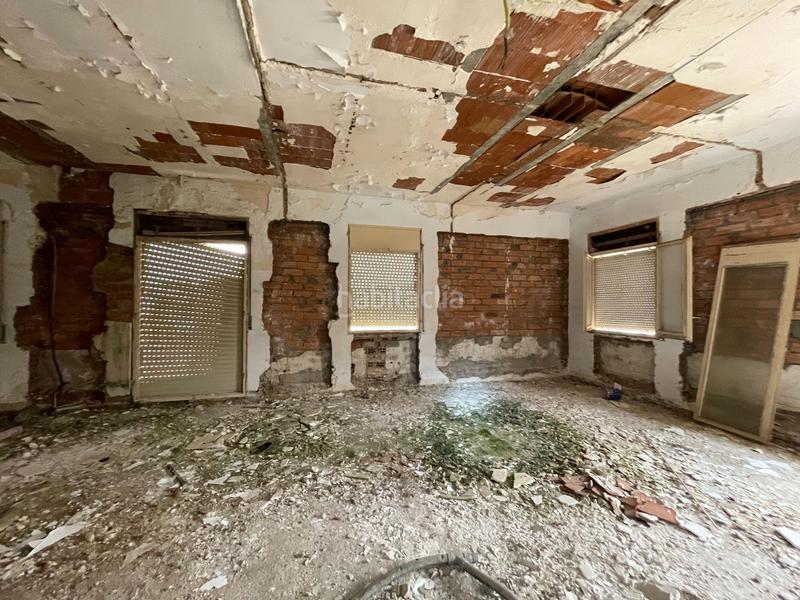 Foto f010fe79-5211-4fc1-9f8c-dccf7c28ef5e. Edifici a Sant Pere Tordera