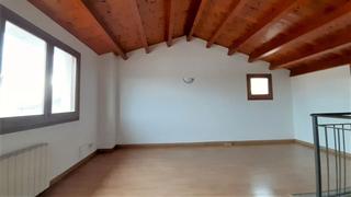 Maison jumelée  Carrer del canigó. Esquinera