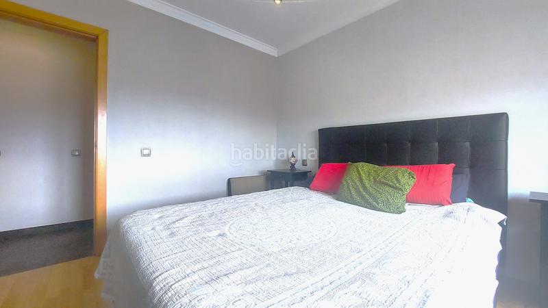 Foto 35409708-ea15-46cb-a4a7-5b005bd7bfad. Appartamento con riscaldamento parcheggio in Plaça Catalunya Manresa