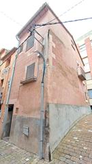 Casa bifamiliare  Carrer nou. Casa de pueblo pareada en sant llorenç savall