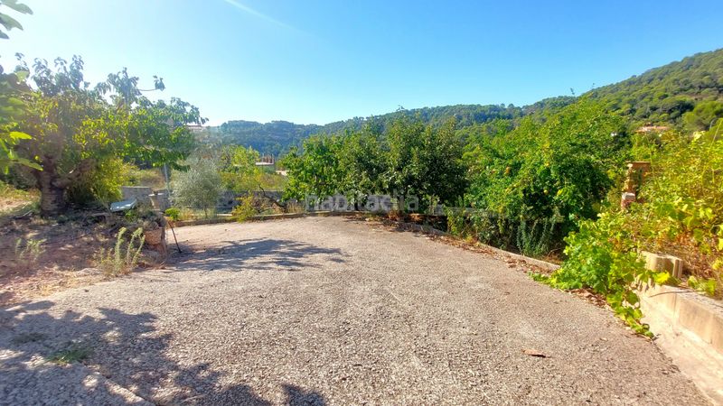 Foto bd70ece3-0fd9-4147-9254-6f82a6d32a81. Chalet with fireplace heating in Sant Llorenç Savall