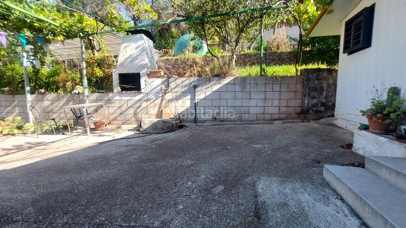Foto dbfdc872-4f32-49c1-ba26-e7c779e834f9. Chalet with fireplace heating in Sant Llorenç Savall