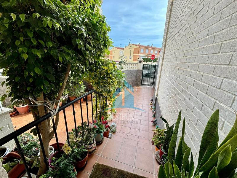 Foto 20e7b14f-c960-411e-bcc9-f91a5fba80df. Casa adosada museu faller adosado en Benipeixcar - El Raval Gandia