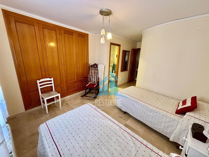 Foto b27a9ea7-4d1c-489f-92f2-4b27eceaeabe. Casa adosada museu faller adosado en Benipeixcar - El Raval Gandia