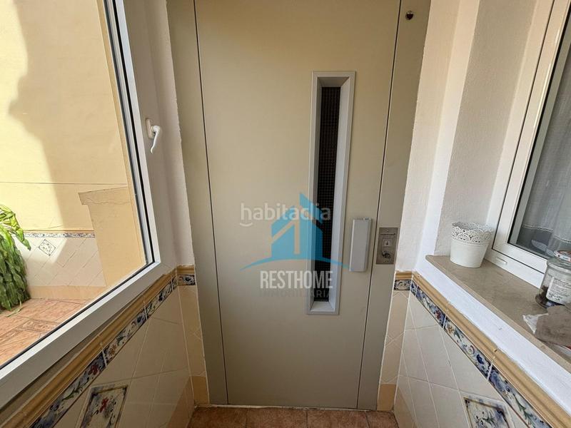 Foto fe4f6ba7-fdc1-4e6f-8a10-cb53d930b599. Casa adosada museu faller adosado en Benipeixcar - El Raval Gandia