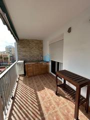 Pis a Sant Antoni. Apartamento con garaje reformado en la playa de san anatonio