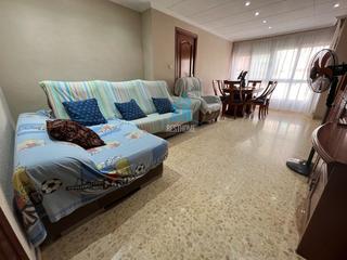 Appartement  Calle colon. Piso de 4 dormitorios en cullera pueblo