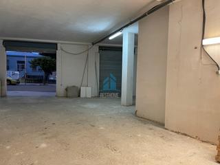 Local Comercial a El Castell. Se vende local