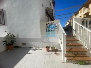 Pis  Plaça de la platja del mareny de barraquetes. Piso en venta en mareny de barraquetes con  un garaje enorme.