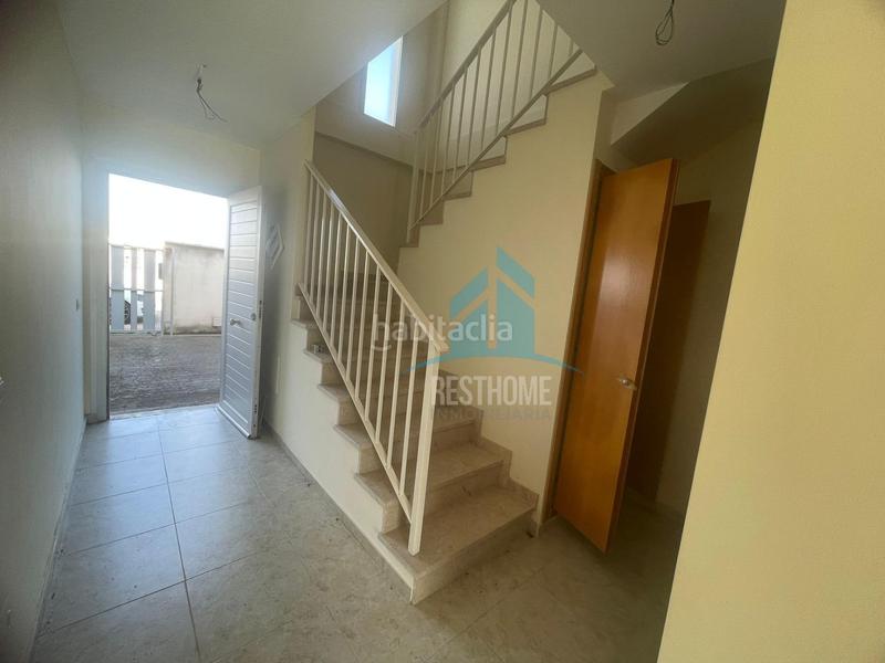 Foto 07e94ca9-a348-4f2e-832f-1338e0fb3561. Reihenhaus mit pool in El Marenyet Cullera