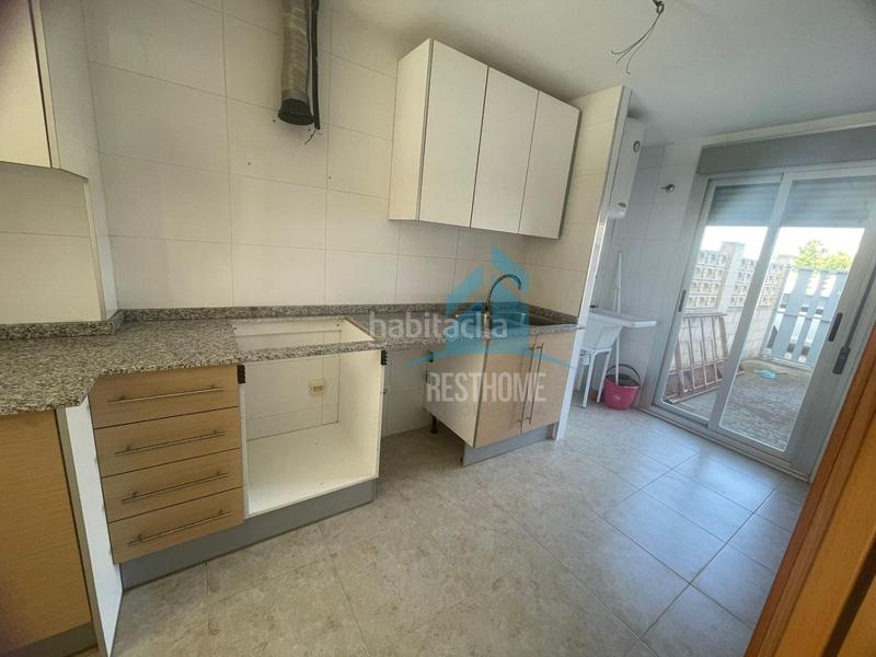 Foto f4220b92-be3a-47c2-8d26-05c6d6c2baa8. Reihenhaus mit pool in El Marenyet Cullera